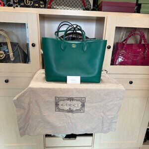 GUCCI Brand New Green Pebbled Leather Ophidia Large Tote Bag